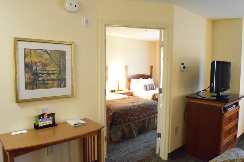 Staybridge Suites Houston West - Energy Corridor By Ihg Chambre photo